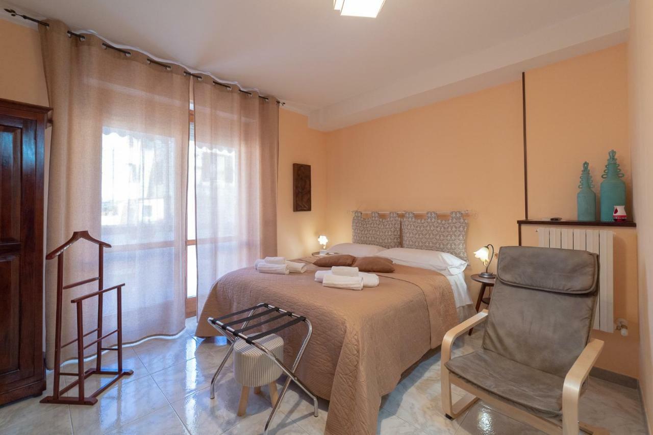 La Rosa - Elegant Rooms Sassari Zewnętrze zdjęcie