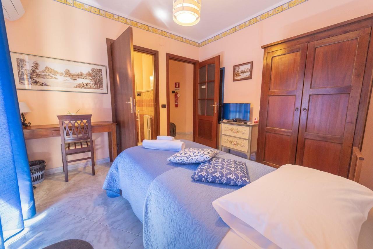 La Rosa - Elegant Rooms Sassari Zewnętrze zdjęcie