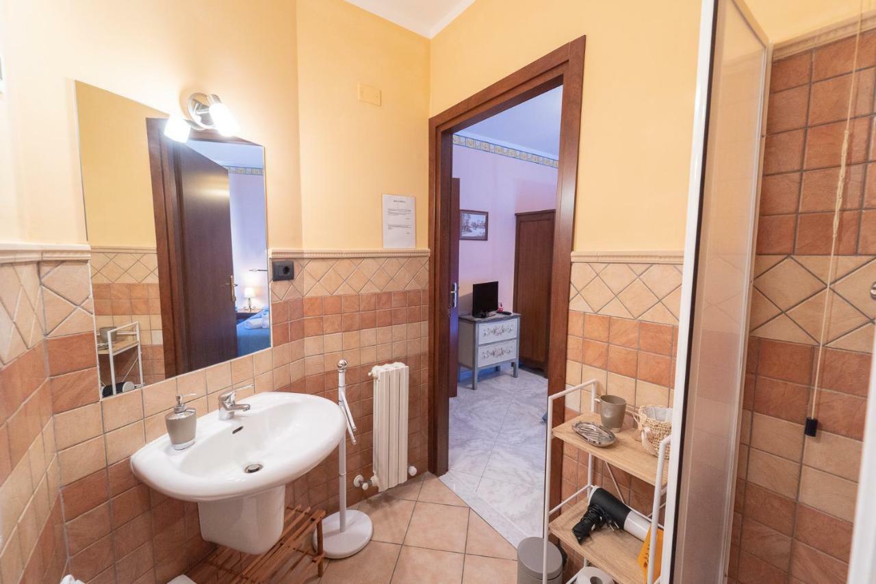 La Rosa - Elegant Rooms Sassari Zewnętrze zdjęcie